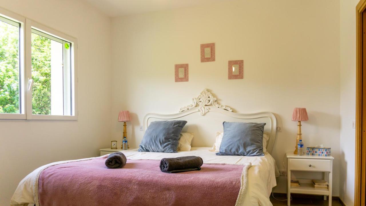 "La Combe Fleurie" Appartements & Chambres Сен-Бонне-ан-Шансор Экстерьер фото
